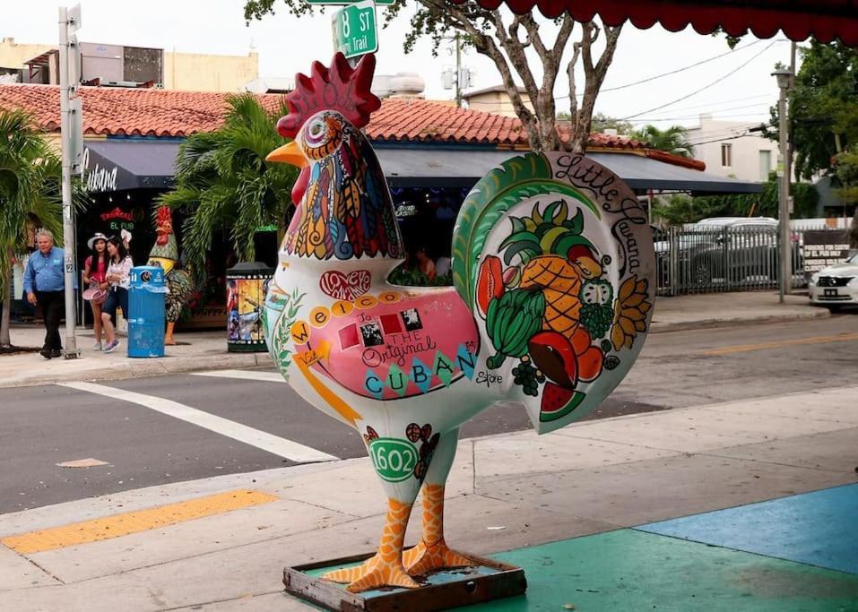 Amazing Experience In Calle Ocho Маямі Екстер'єр фото